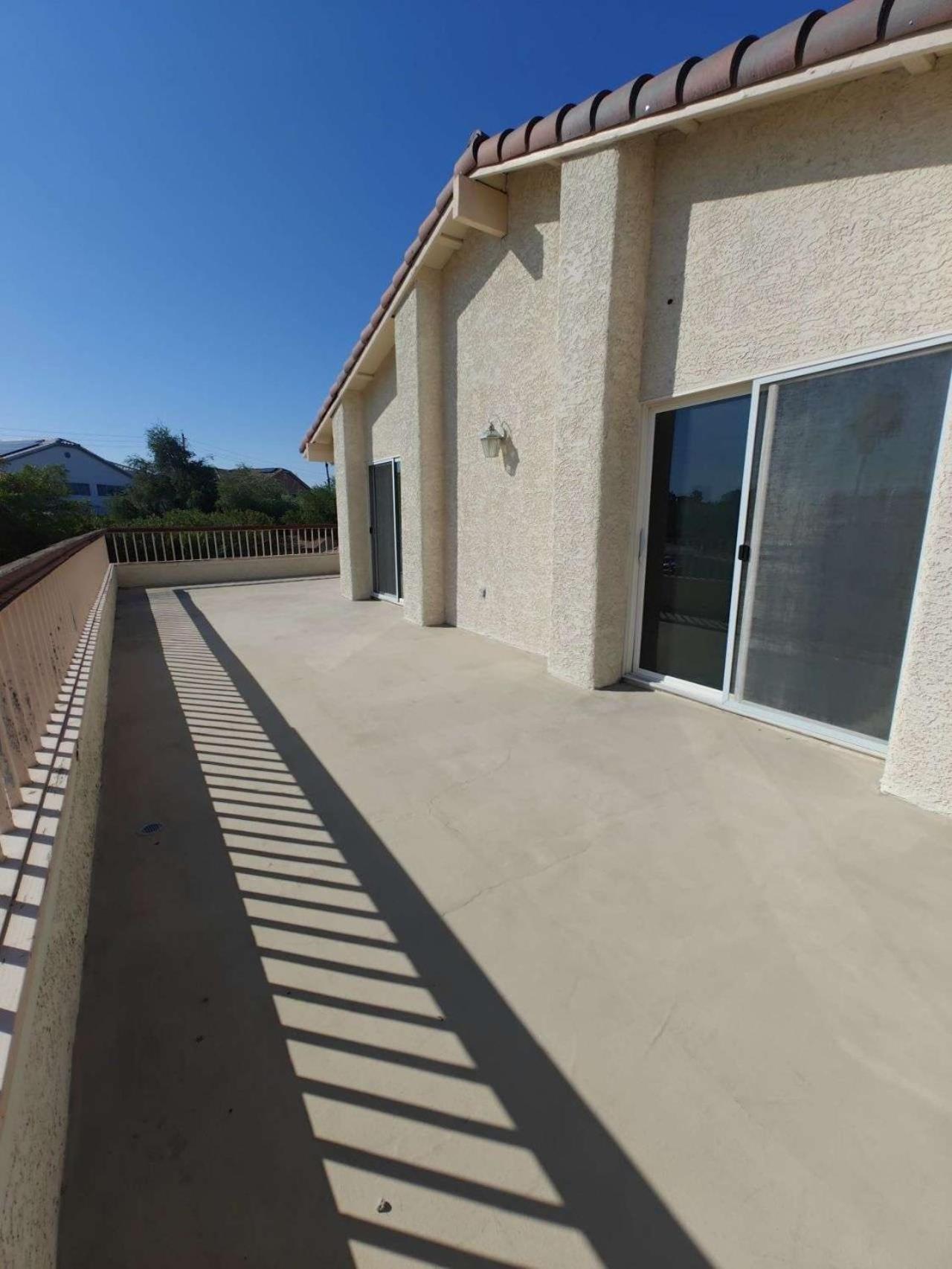 The Strip Is Just Around The Corner! Newly Renovated Luxury Modern Minimalist Villa With Large Pool! Las Vegas Exterior photo
